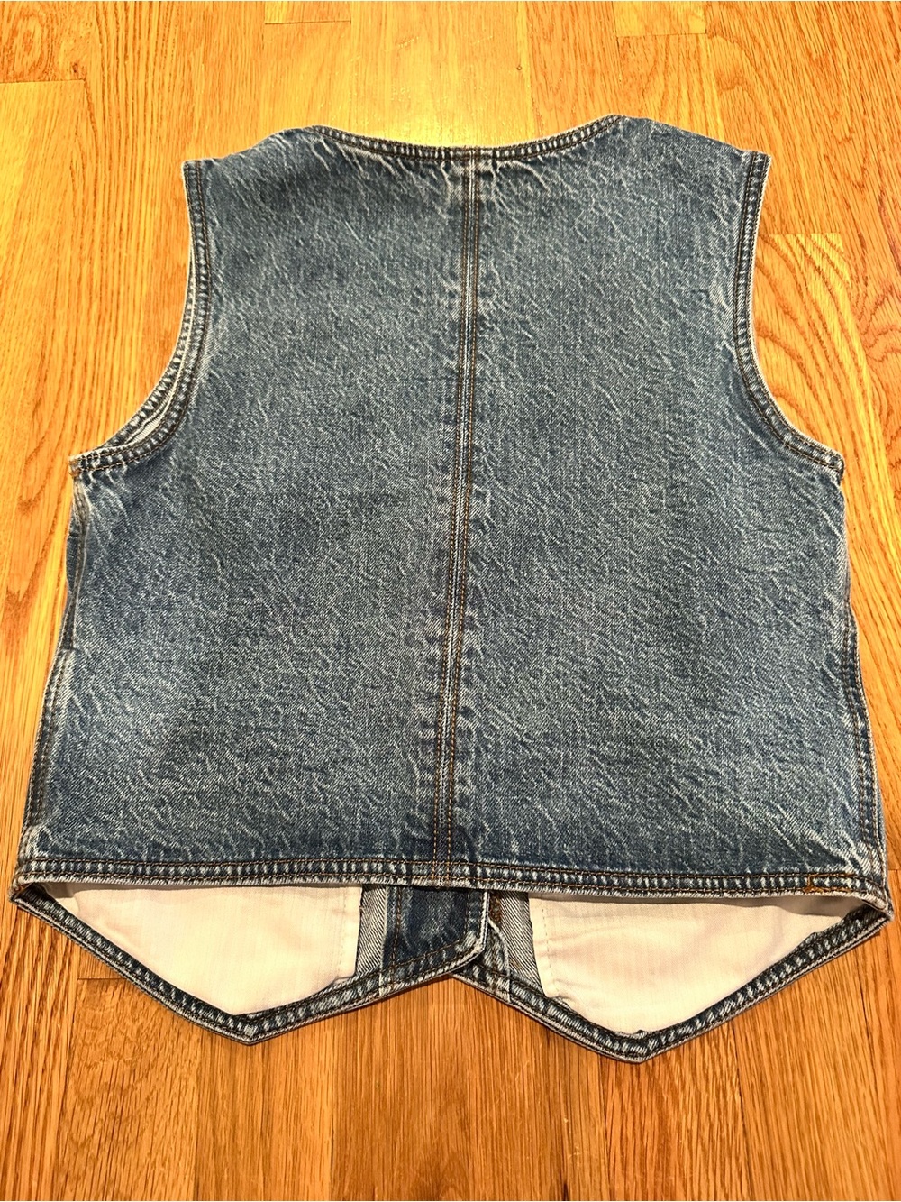 Abercrombie & Fitch Denim Vest XS | Light Wash Button Front Utility Vest - Picture 6 of 13